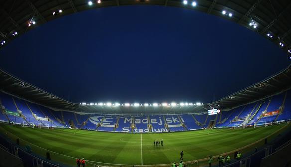 READING WOMENS FOOTBALL IS RETURNING TO MADEJSKI On Wednesday 15th November, Reading Women are returning to Madejski Stadium for the first time in over two and a half years to face London Bees in the