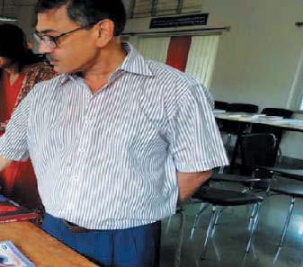 Hindi Typing by conducting regular classes at KVS(HQ).