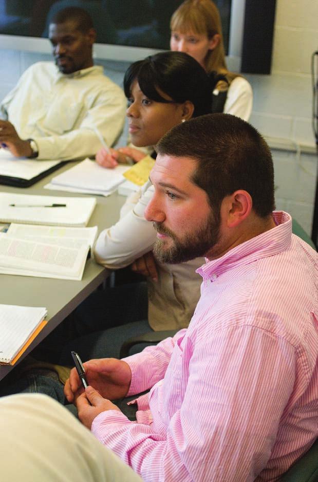 The Faculty Executive MPA classes are taught primarily by full-time Rutgers-Newark faculty members of the School of Public Affairs and Administration.