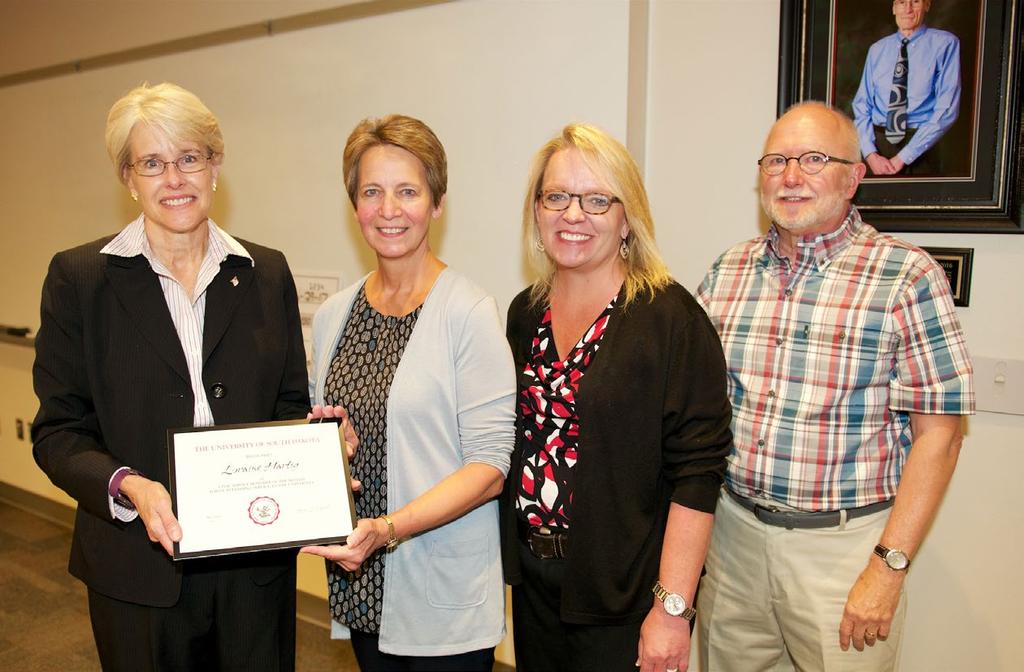 Hartig is May Employee of the Month Loraine Hartig, the department manager for the secretaries in family medicine in the Sanford School of Medicine, was named USD s May Employee of the Month.