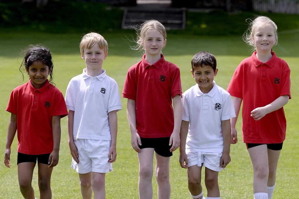 Prep PE and Games Kit Reception and Year 1 White shorts, white socks White polo shirt with BPS logo Black jogging bottoms (optional) Black pumps (slip-on or velcro fastening) Drawstring bag Red