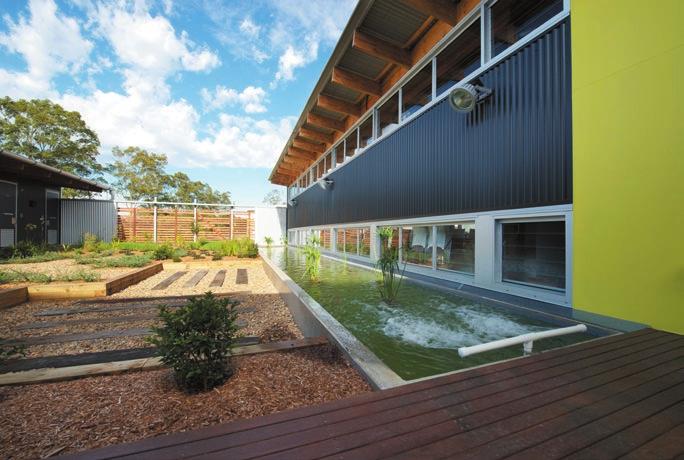 THE GREEN SKILLS HUB AT THE NIRIMBA COLLEGE NEPEAN COLLEGE Nepean College positioned within the Penrith economic corridor, contributes significantly to skills development, community capability and
