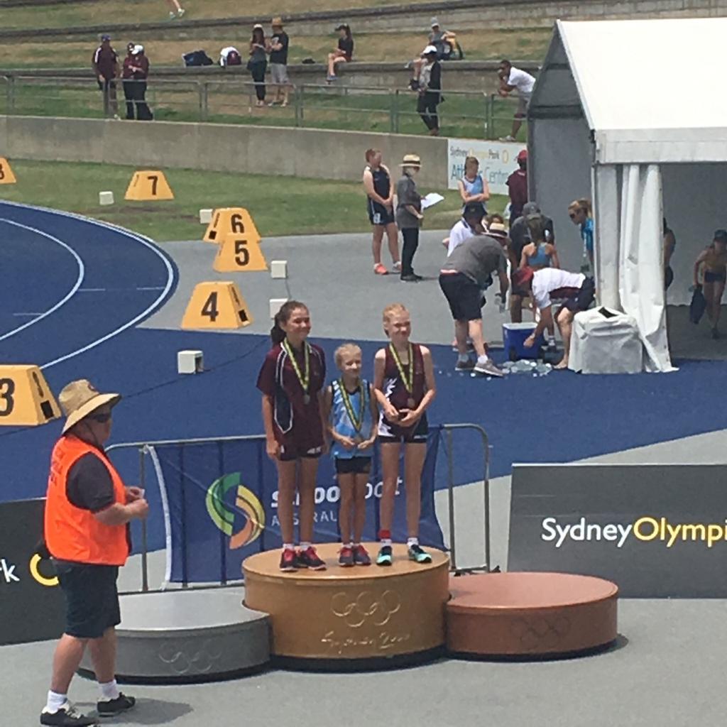 Sporting Achievements School Sport Australia Track & Field Championships Congratulations to Lucy Brown who has recently competed at the School Sport Australia Track & Field championships.