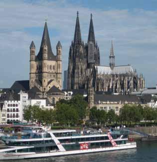 Numerous buildings, sculptures and gardens provide a vivid impression of the old Cologne.