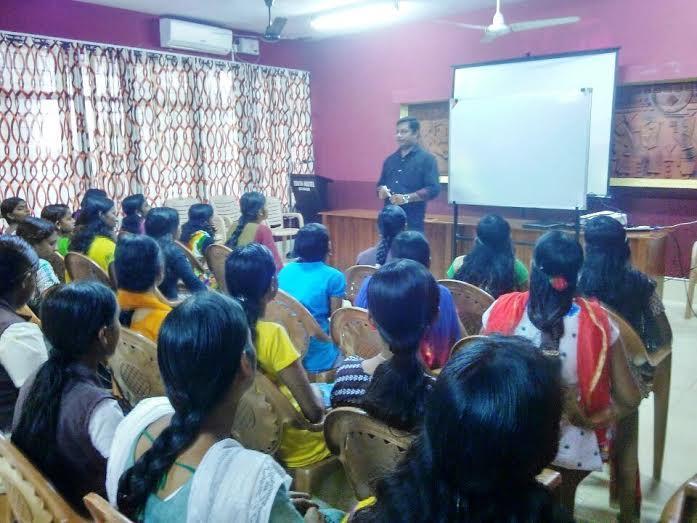 Academic support sessions at MRS Alapuzha A two day academic support program in Chemistry, Physics and English was held for 70 11th and 12th standard students of MRS Alapuzha was held on 30th & 31st