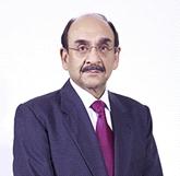 CHAIRMAN Ajay S.Shriram Chairman, Governing Body Shri Ram College of Commerce has a history of setting standards, be it in academics, sports or performing arts.