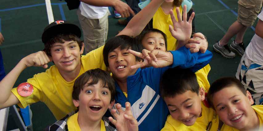 Starting FLL Start by thinking about it now! FLL is for children 9-14. Teams of up to ten form in all sorts of ways: school groups, clubs, civic organizations, or groups of friends.