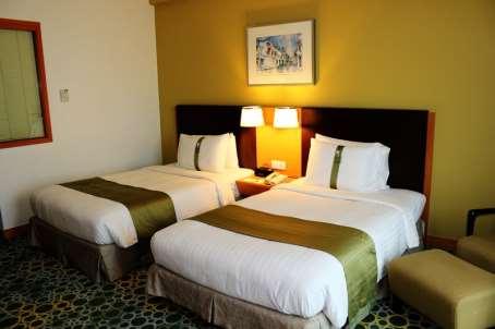 Tour Package 1 Night stay in 5-Star hotel Holiday Inn 1 Breakfast,