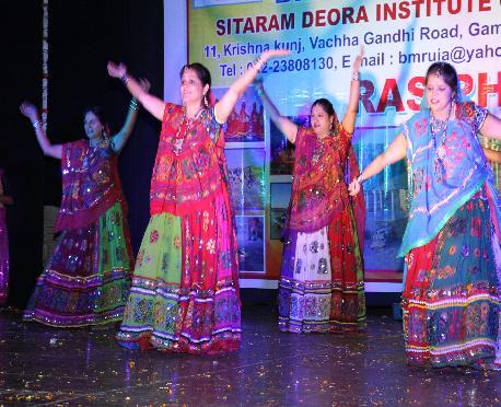 Cultural Programs The college provides its studets umerous opportuities for co-curricular activities to erich their cultural iterests.