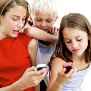 CHILDREN AND YOUNG PEOPLE ONLINE: ADVICE AND AWARENESS CEOP Presentation (replaces keeping safe when using the internet ) This course is for