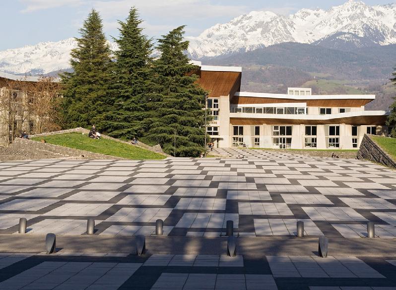 Grenoble Alpes (UGA) is the 5th university in France for student enrollments