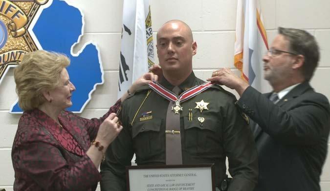 NOVA PUBLIC SAFETY NEWSLETTER 5 Former NOVA Officer awarded Congressional Badge of Bravery An Eaton County (Michigan) Sheriff s deputy who rescued three people from a 2016 condo fire was celebrated