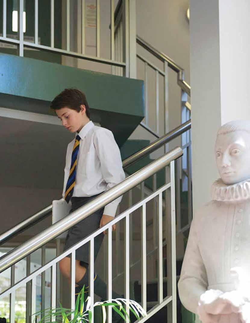 Characteristics St Aloysius College offers a learning environment that encourages each student to be:- Grateful for his own gifts, for the gift of other people, and for the blessings of each day; and