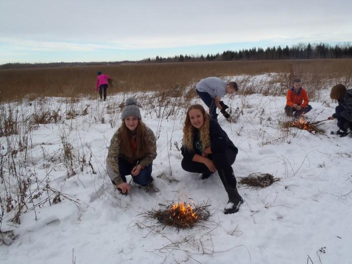 On Wednesday, January 18th the Outdoor Education class went on a field trip to learn about emergency fires. We built two types of fires.