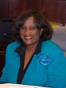 Dr. Joan Holmes Professional Experience in Black Student Retention and Graduation in College Special Assistant to the President Equity and Special Programs Responsible for successfully creating and