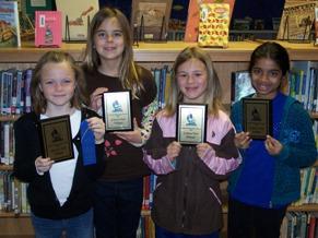 FIFTH GRADE SCHOOL LEVEL SCIENCE FAIR WINNERS Grace Crowder- "Paper or Plastic" Sarah Yu- "Does the Starting