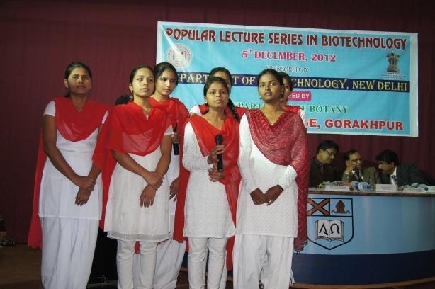 7. Students singing the College Song 8. VIP s on the dais during the popular lecture 3.