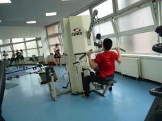 A range of on-site services are available for your convenience: workout centers, a tennis court and