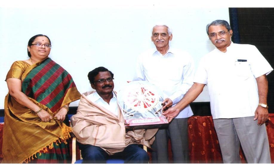 He addressed the gathering and also distributed prizes to winners of various competitions.