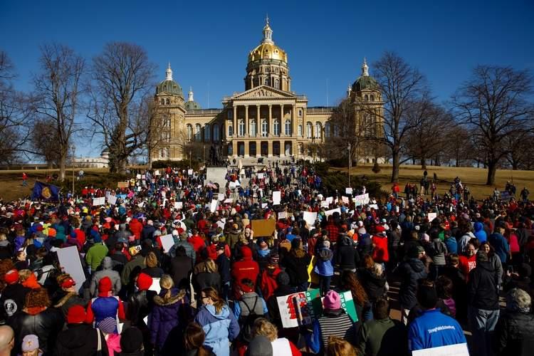 State Capitol - Des Moines, Iowa Rally for