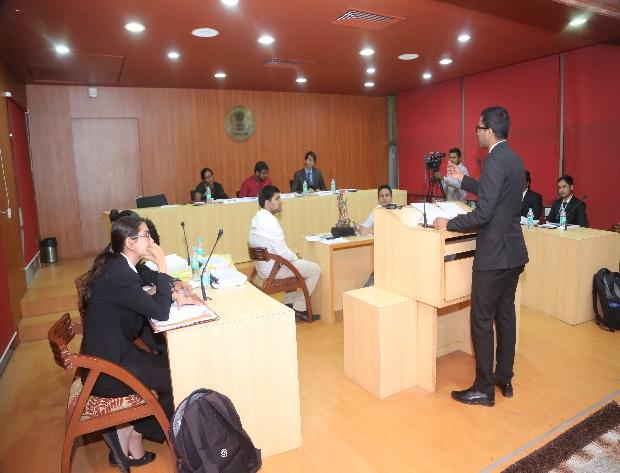 THROWBACK TO 1 ST EDITION In the first edition of the competition, we, at JGLS, worked to set a new benchmark for quality of mooting in India, by
