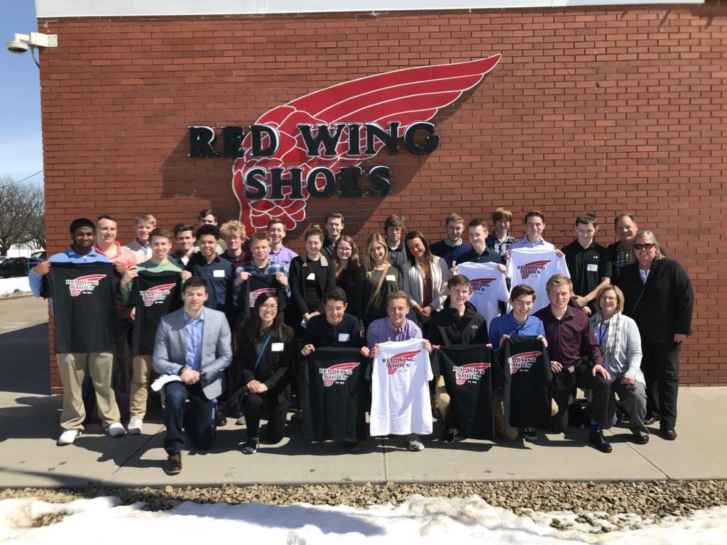 PRIOR LAKE HIGH SCHOOL PARENT NEWSLETTER MAY Page 6 National Business Honor Society On Thursday, April 19, National Business Honor Society students were treated to a tour of one of Minnesota s