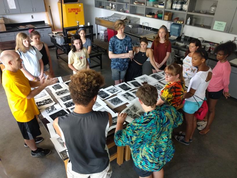 Summer 2018 Studio Electives Introduction to Interior Architecture IARc class sessions will include: Action, lecture, demonstration, discussion, projection, thinking, drawing, ideation,