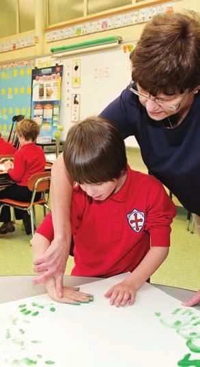 INSPIRED MINDS Providing a Dynamic Curriculum Through a Devoted Faculty St. Michael s Academy opens pathways for students to discover and develop their academic strengths and talents.