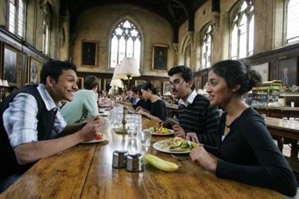 Oxbridge - Application Students apply via UCAS to Oxford OR Cambridge by 15 October internal school deadline is 30 th September Cambridge applicants also fill in an online questionnaire after they