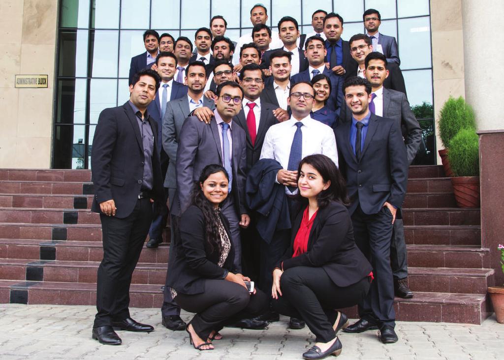 INTRODUCTION At its NOIDA Campus, IIM Lucknow offers International Programme in Management for Executives (IPMX).
