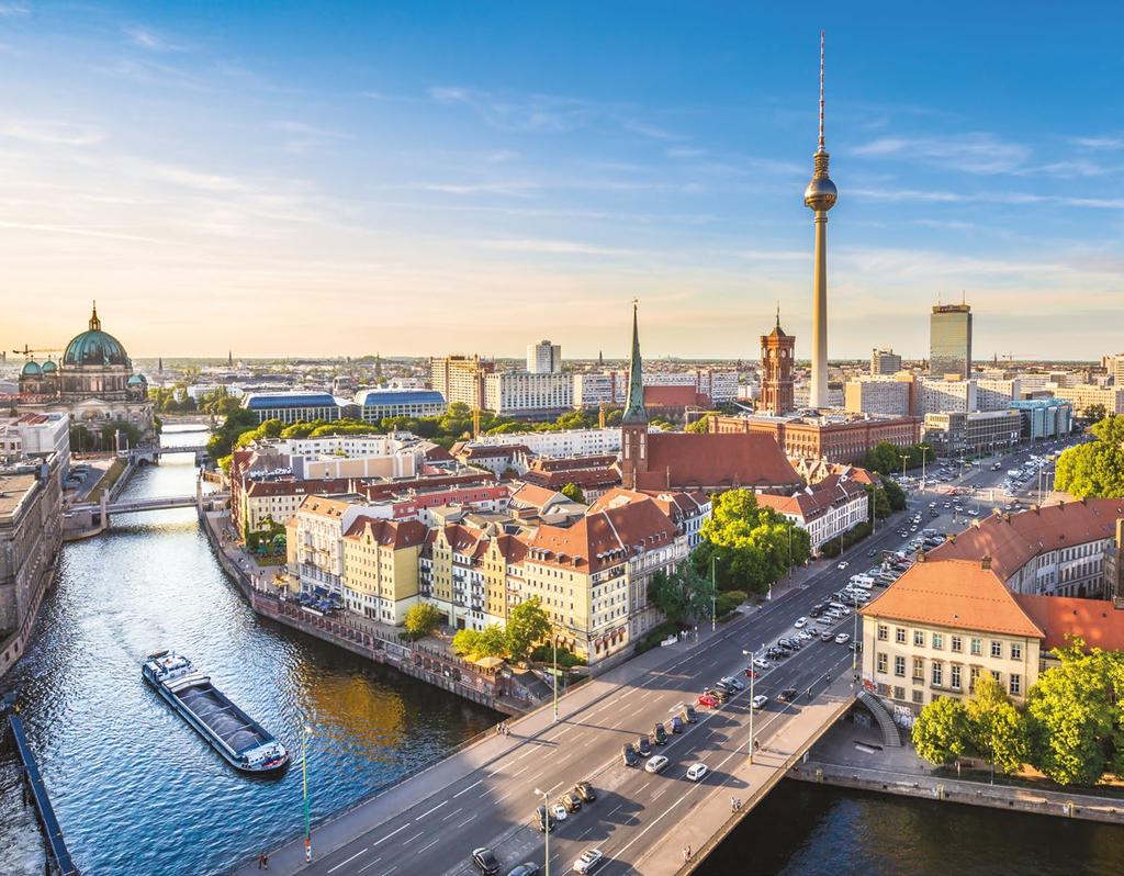 About Us About Us The Berlin School of Business and Innovation (BSBI) is located in the heart of Berlin, focusing on helping graduates to become exceptional leaders in their chosen field.