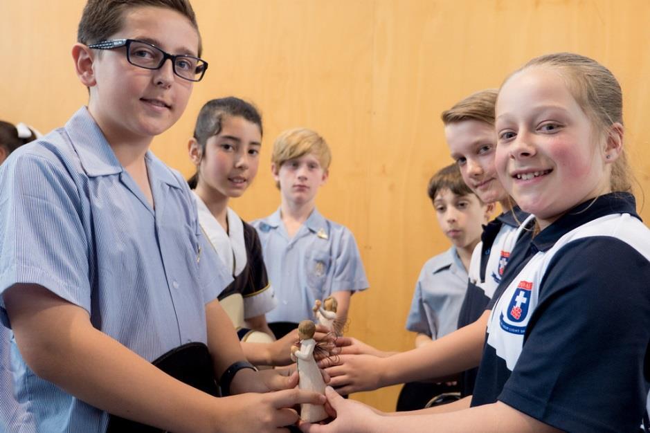 Angel Day Handover Our Anglican school community provide invaluable support to AnglicareSA programs, especially our Emergency Assistance services across Adelaide, with many schools donating food or