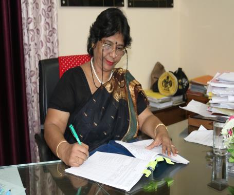 EDITORIAL BOARD Patron: Mrs. Seema Srivastav (Principal) Chief Editor: Smt. K V Saxena (H. M) Editor: Smt.