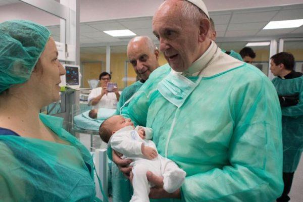 Pope Makes Surprise Visits to Neonatal Unit, Hospice In the framework of his Fridays of Mercy, Pope Francis visited a neonatal unit and a hospice for the terminally ill in a Roman hospital.