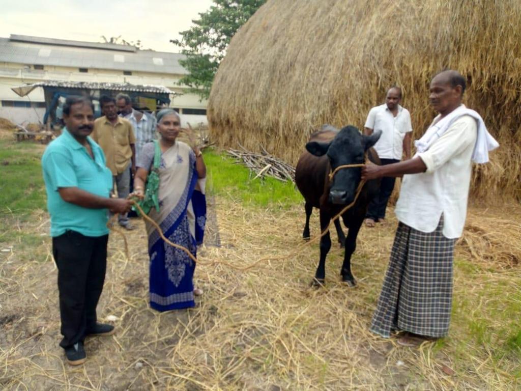 19.7.2018: Smt. M.V.M. Kumari garu, House Wife from One Town, Vijayawada donated Rs.