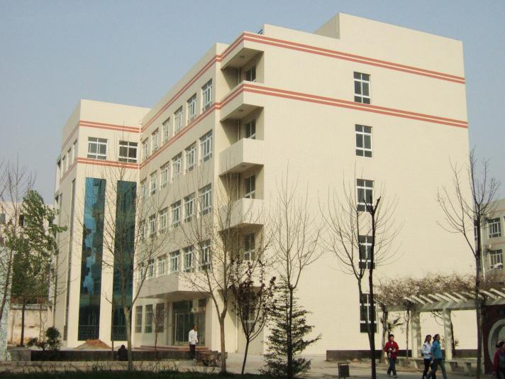 Teaching building of the branch school 11. Friendly Exchanges, Open Communication Zhengzhou No.