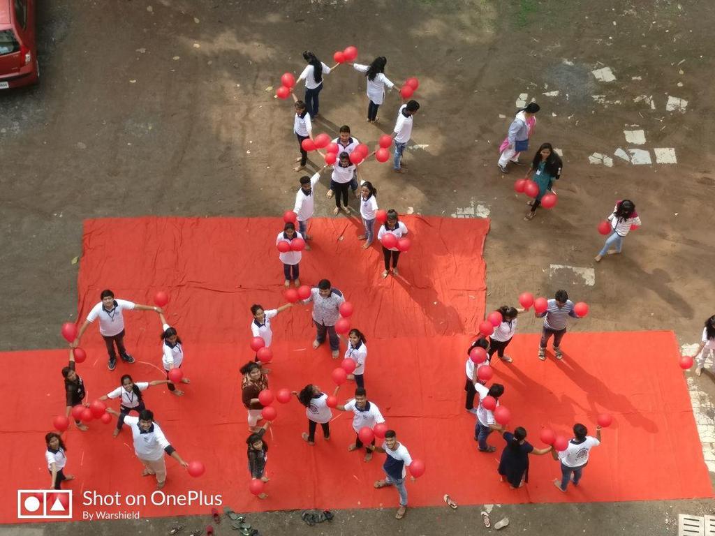 Within the Matunga area, with clues related to HUV/AIDS a treasure hunt was organized. Groups of 4 were formed. It was one of the major, banged on event. Balloon Display: No.
