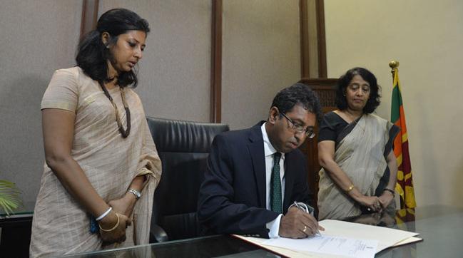 MANGALA SAMARAWEERA APPOINTED FOREIGN MINISTER NEWS - SRI LANKA: The Embassy of Sri Lanka DEP.