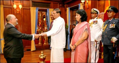 U.S. AMBASSADOR TO SRI LANKA AND MALDIVES PRESENTS CREDENTIALS Atul Keshap, the new U.S. Ambassador to Sri Lanka and Maldives, presented his credentials today to President Maithripala Sirisena in a ceremony in Colombo.