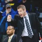 Since 2013, Oats has served at the State University of New York-Buffalo as recruiting coordinator, assistant coach, and now begins his second season as the men s head basketball coach after