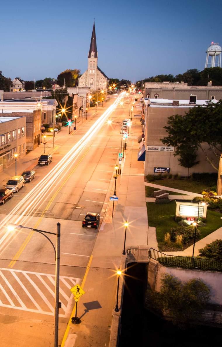 ENJOY SMALL-TOWN LIFE Watertown offers comfortable small-town character and charm within a convenient driving distance of the big city.