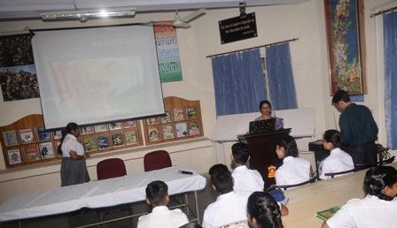 sanitation. Two students delivered lecture on Gandhiji s life and work with special reference to his ideals of non-violence and communal harmony in today s context.
