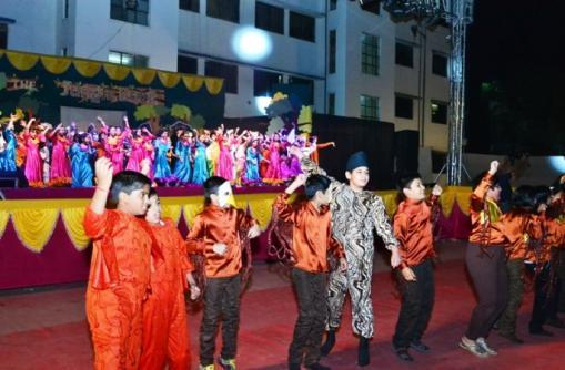 The primary students performed their acts and dances very enthusiastically and mesmerized the audience and the audience feel remember