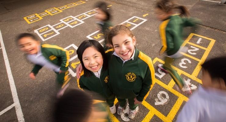 CATHOLIC PRIMARY SCHOOL Information for Parents 23 Police Road Mulgrave VIC 3170 Tel: