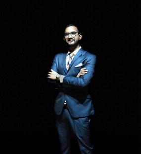 EXPERTS Mallikarjun PM (Tableau Expert) Mallikarjun, an alumnus of National University of Singapore, currently works in Singapore as a Data Scientist at Insurance Australia Group, which is a $16 Bn