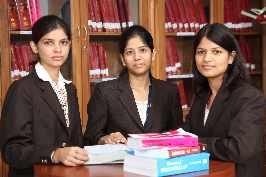 I.T.S INSTITUTE OF MANAGEMENT Greater Noida Greater Noida pgdm the institute the institute 2011-13 The infrastructure facilities of the Institute are geared to meet and exceed all academic,