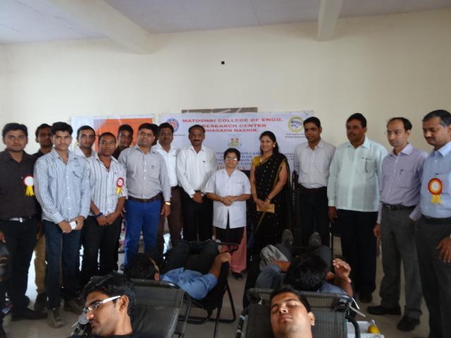 10. BLOOD DONATION CAMP IN COLLEGE On 11 th February 2014 the blood donation program was organized by NSS Unit of MCOERC.