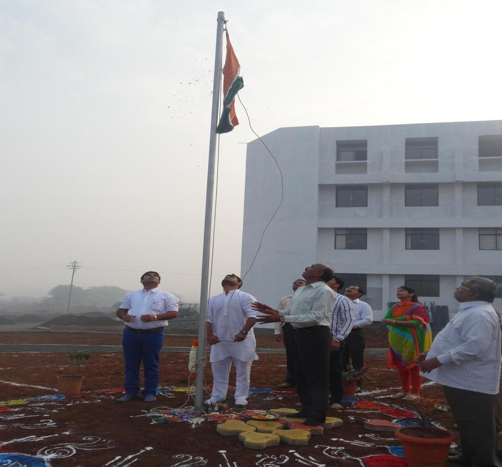 3. INDEPENDANCE DAY On 15 th August 2013 Independence Day was celebrated by NSS Unit at MCOERC, Nasik. The flag hoisting ceremony was done by the Principal Dr. G. K.