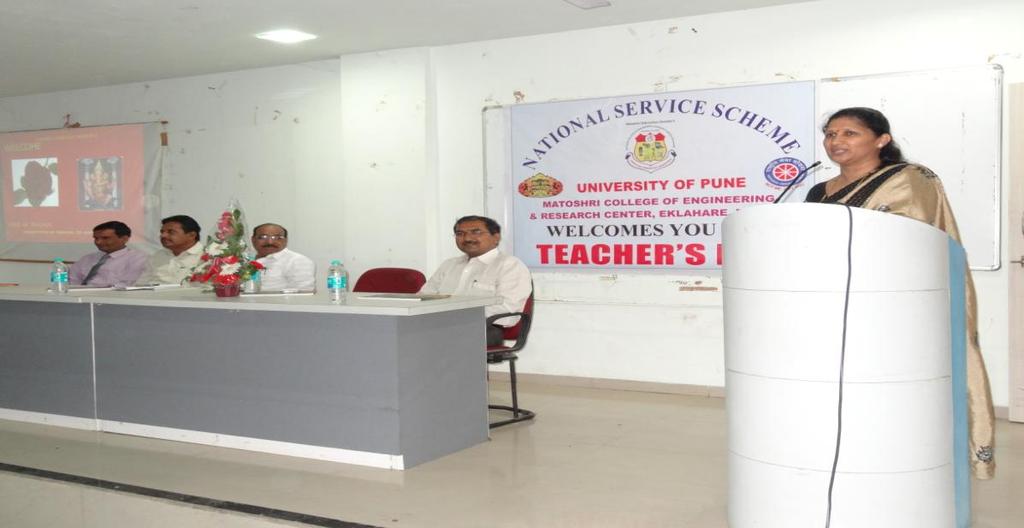 5. TEACHER S DAY Teachers day was celebrated on 5th September 2013, In the memories of Dr.