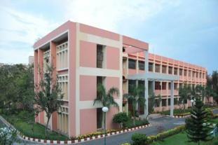JSS COLLEGE OF PHARMACY Jagadguru Sri Shivarathreeshwara University Shivarathreeshwara Nagar, Bannimantap, Mysuru -570015 TRAINING & PLACEMENT NewsLetter Inaugural issue - September 2017 Our